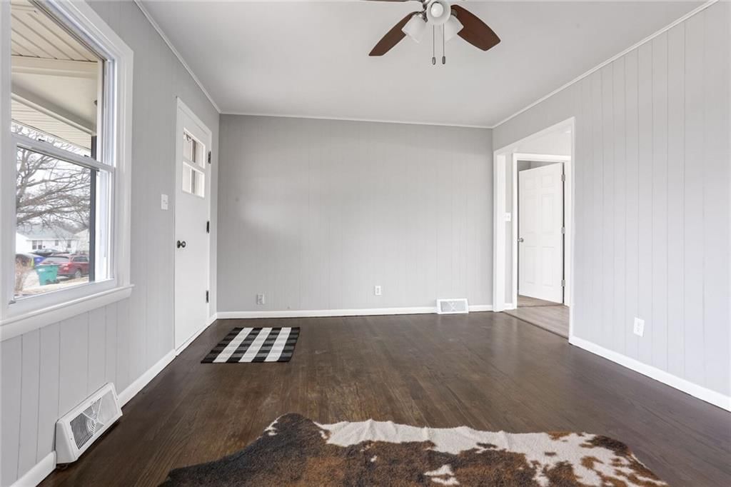 313 E Park Street — photo 4