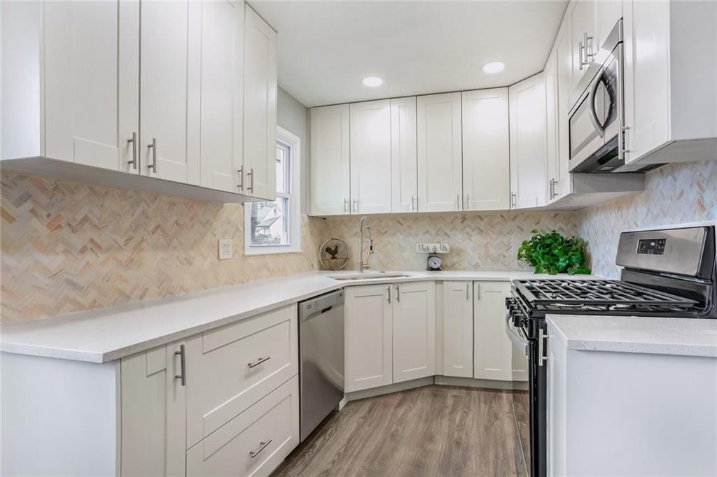 313 E Park Street — photo 8
