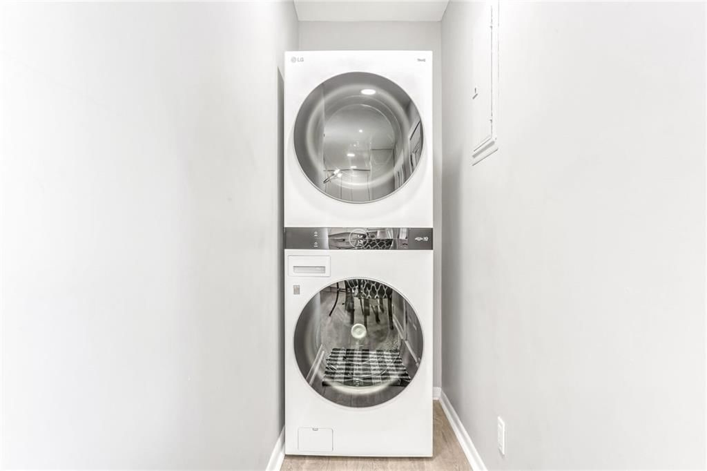 313 E Park Street — photo 10