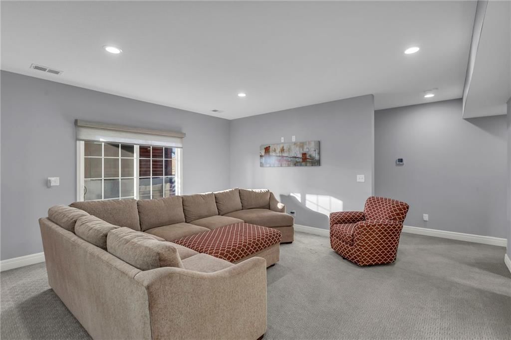 6324 142nd Street — photo 36