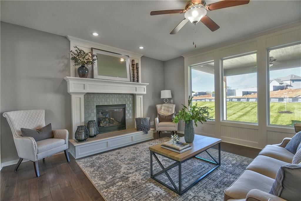 2725 W Dartmouth Street — photo 12