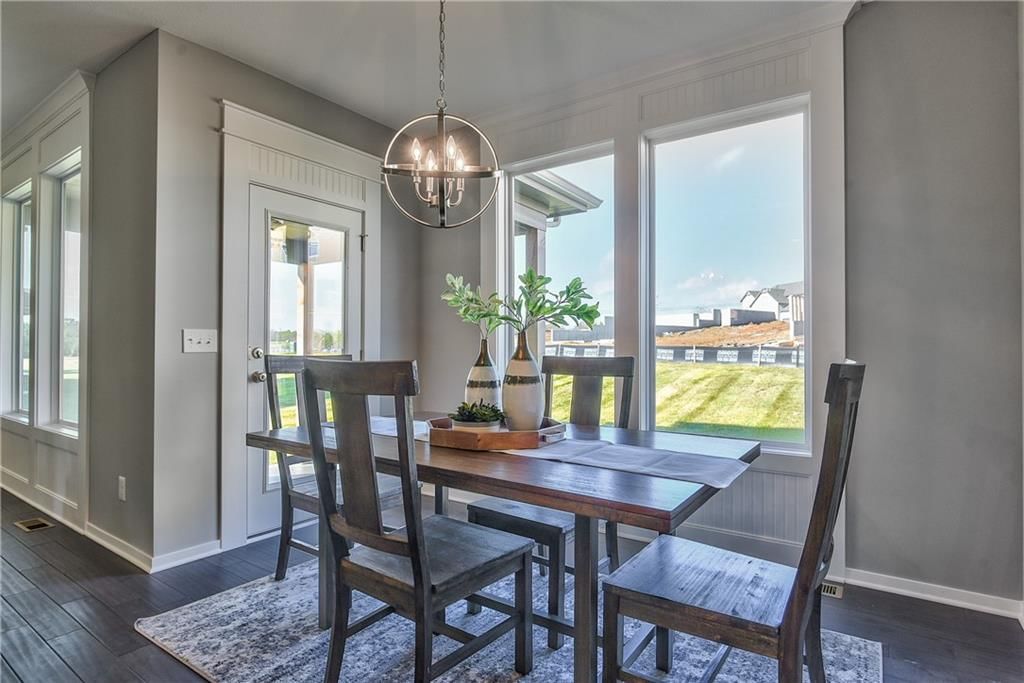 2725 W Dartmouth Street — photo 16