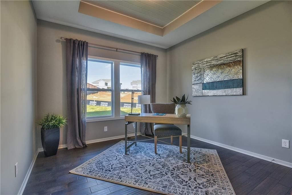 2725 W Dartmouth Street — photo 26