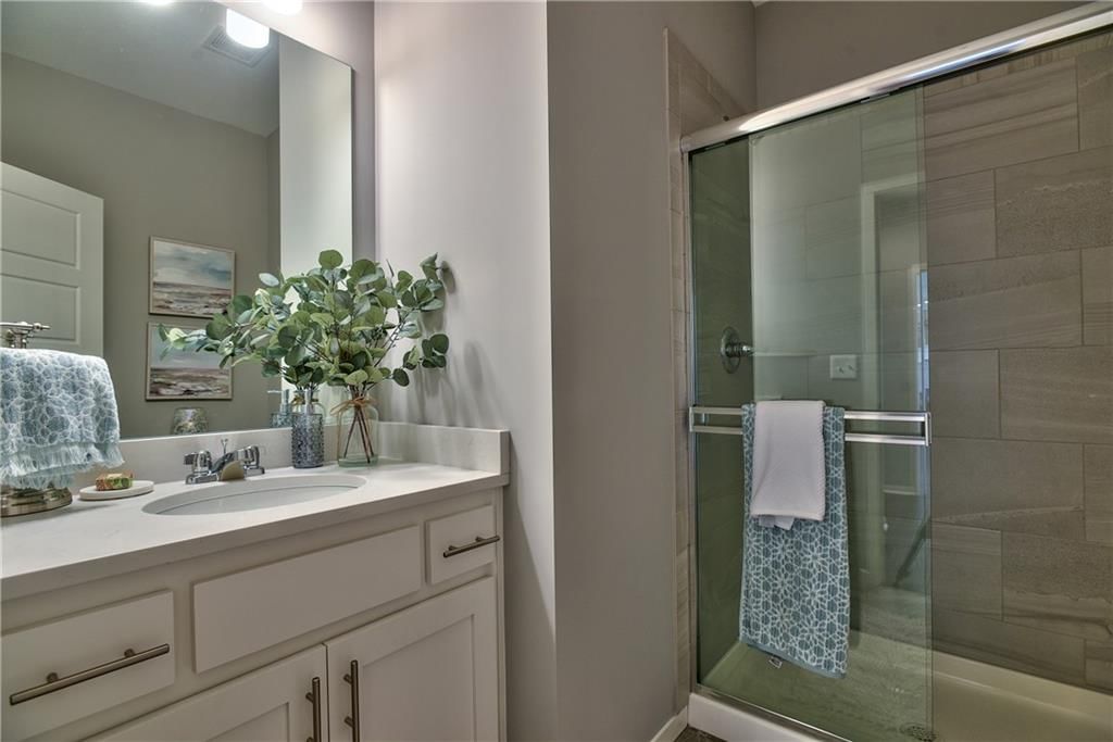 2725 W Dartmouth Street — photo 27