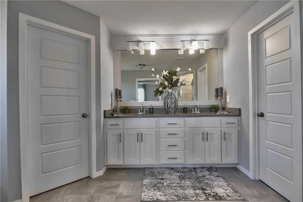 2725 W Dartmouth Street — photo 33