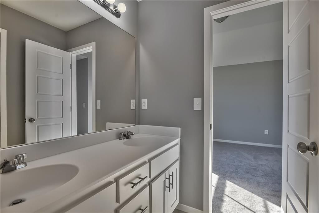 2725 W Dartmouth Street — photo 36