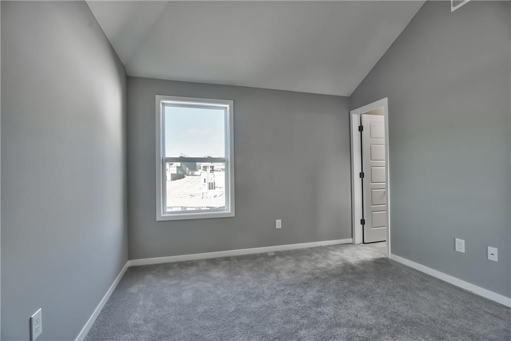 2725 W Dartmouth Street — photo 38