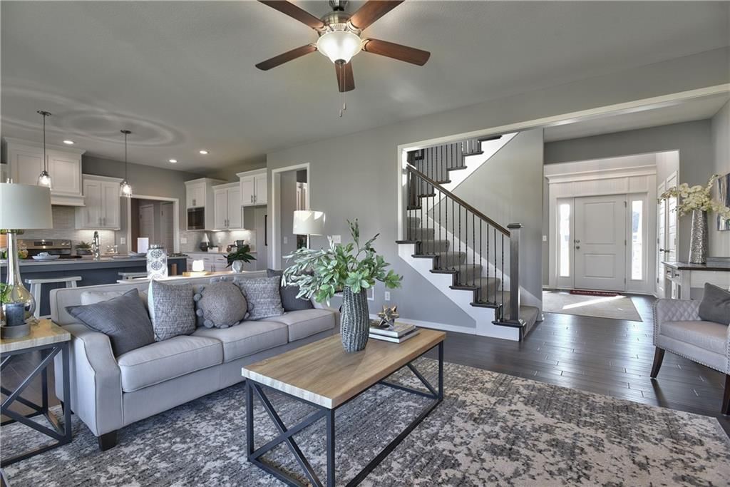 2725 W Dartmouth Street — photo 10