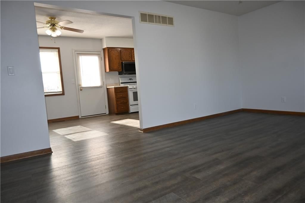 706 Britany Drive — photo 31