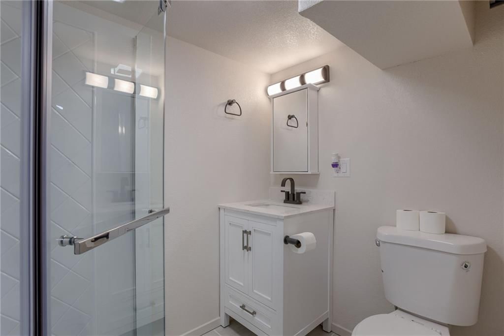 1819 S 37th Street — photo 16