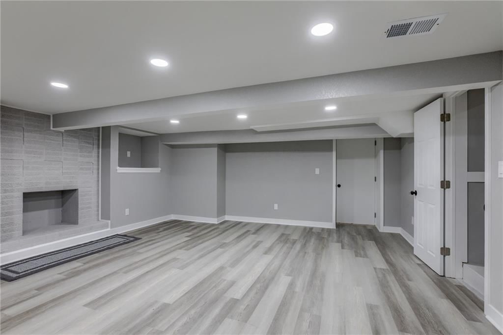 1819 S 37th Street — photo 17