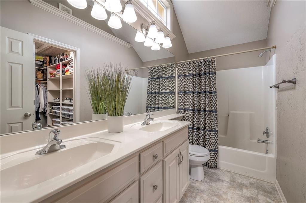 508 Eagle Glen Drive — photo 21