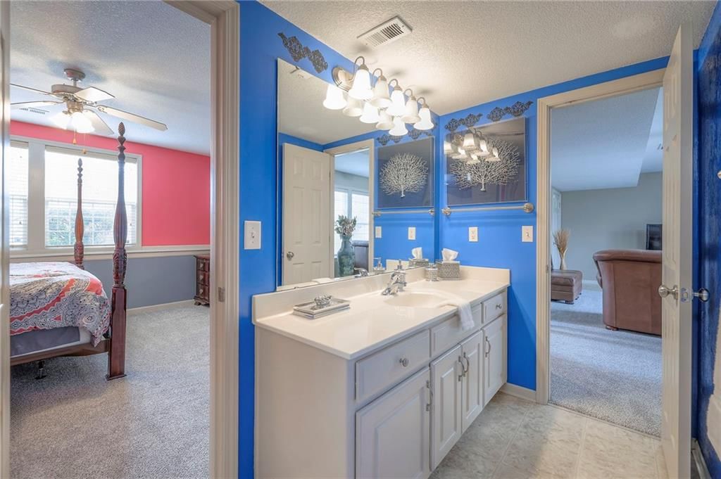 508 Eagle Glen Drive — photo 34