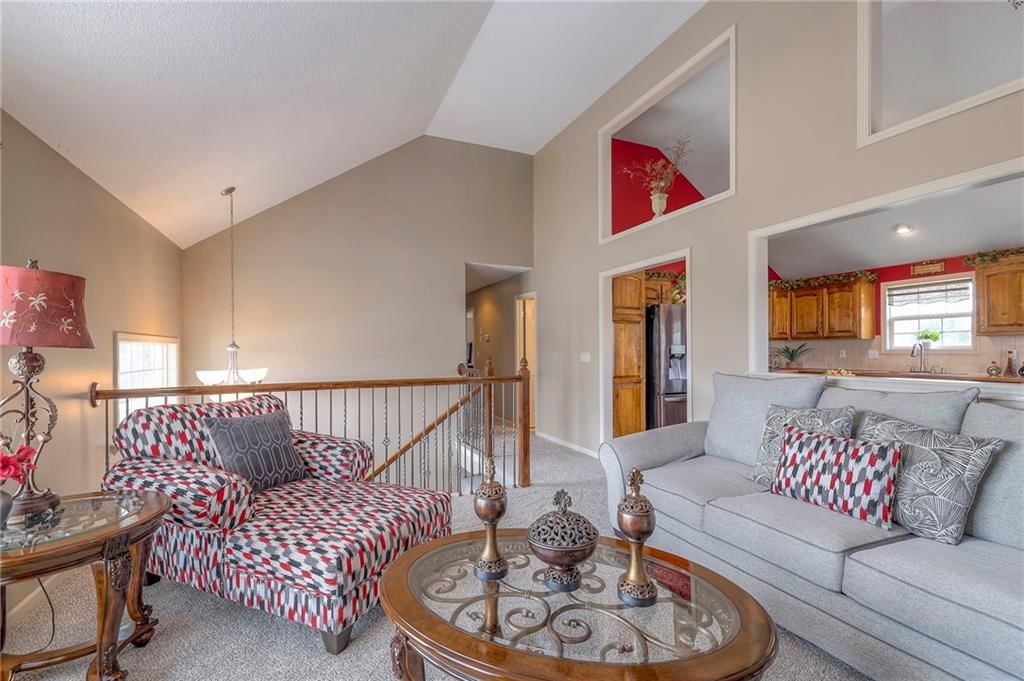 508 Eagle Glen Drive — photo 9