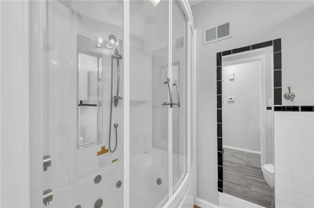 6709 NW Hilldale Drive — photo 18