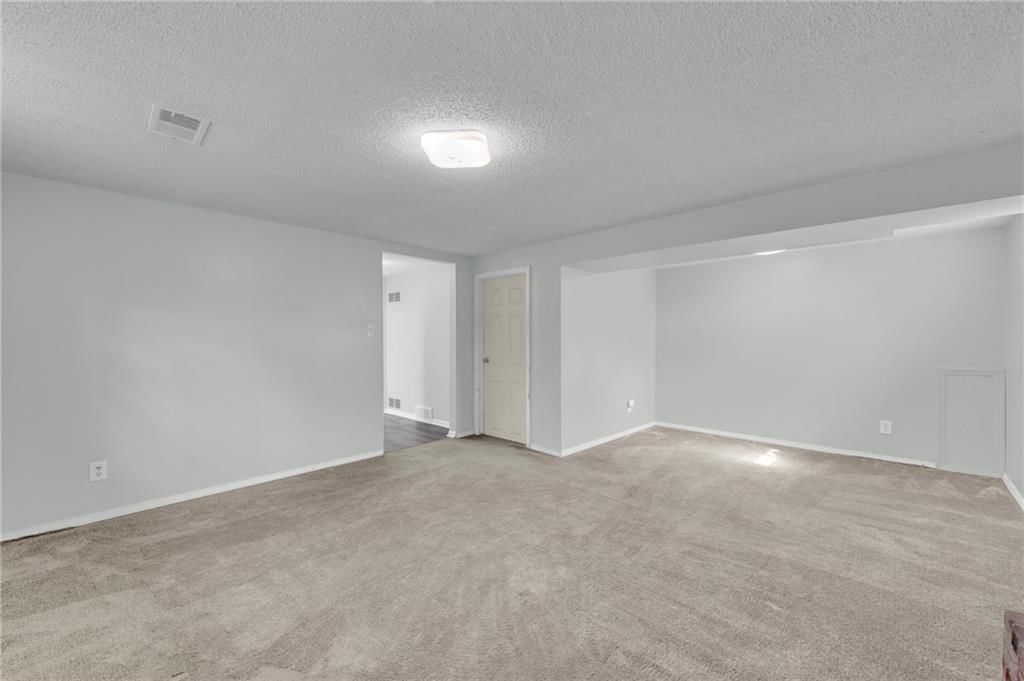 6709 NW Hilldale Drive — photo 25