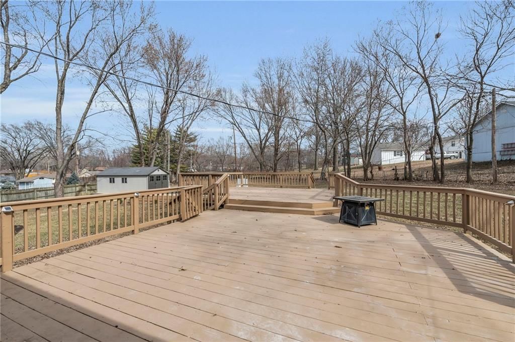 6709 NW Hilldale Drive — photo 28
