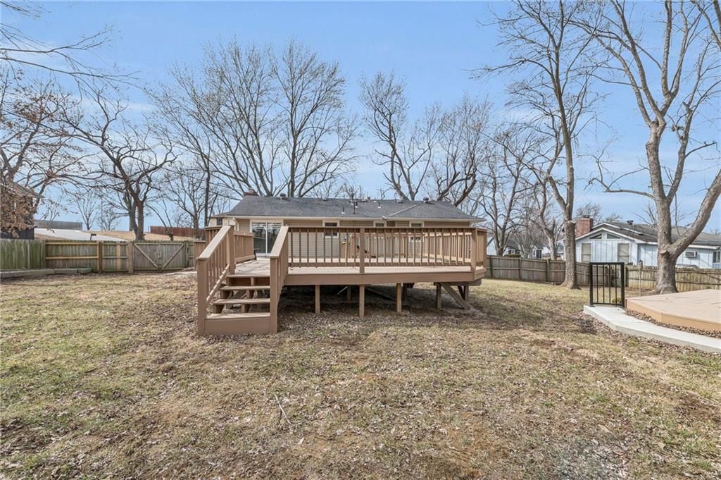 6709 NW Hilldale Drive — photo 35