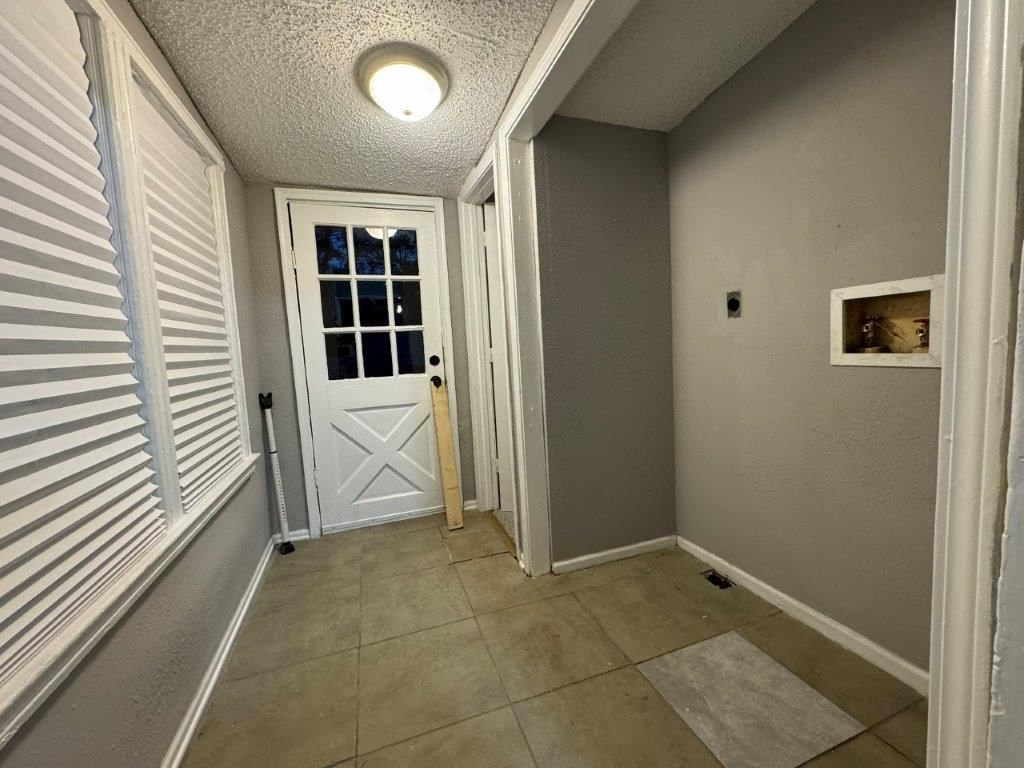 729 N Willis Avenue — photo 6