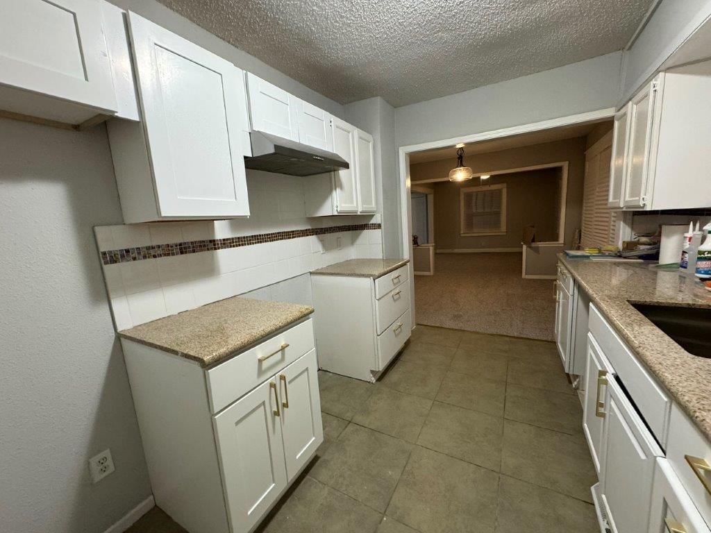 729 N Willis Avenue — photo 7