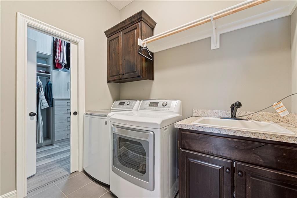 15833 W 163rd Terrace — photo 29