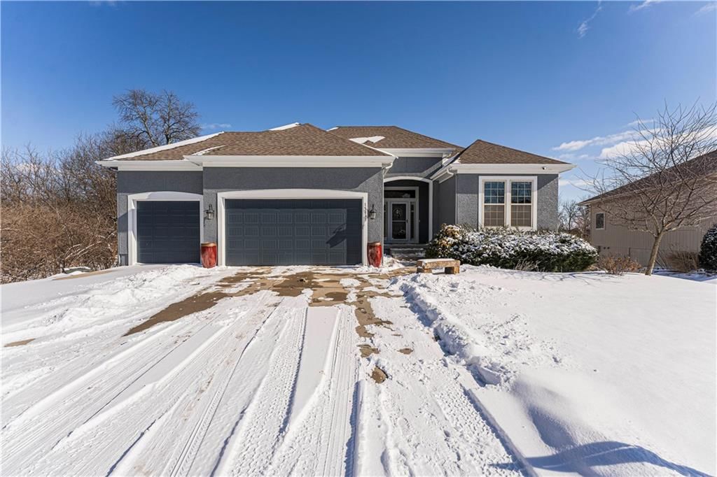 15833 W 163rd Terrace — photo 57