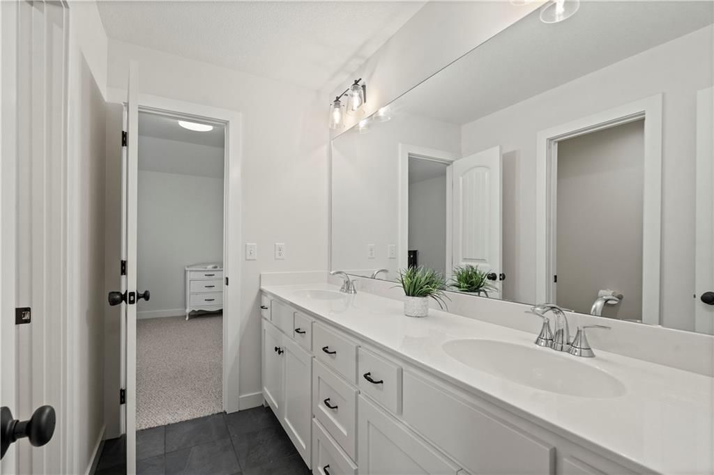 2400 W 180th Street — photo 31