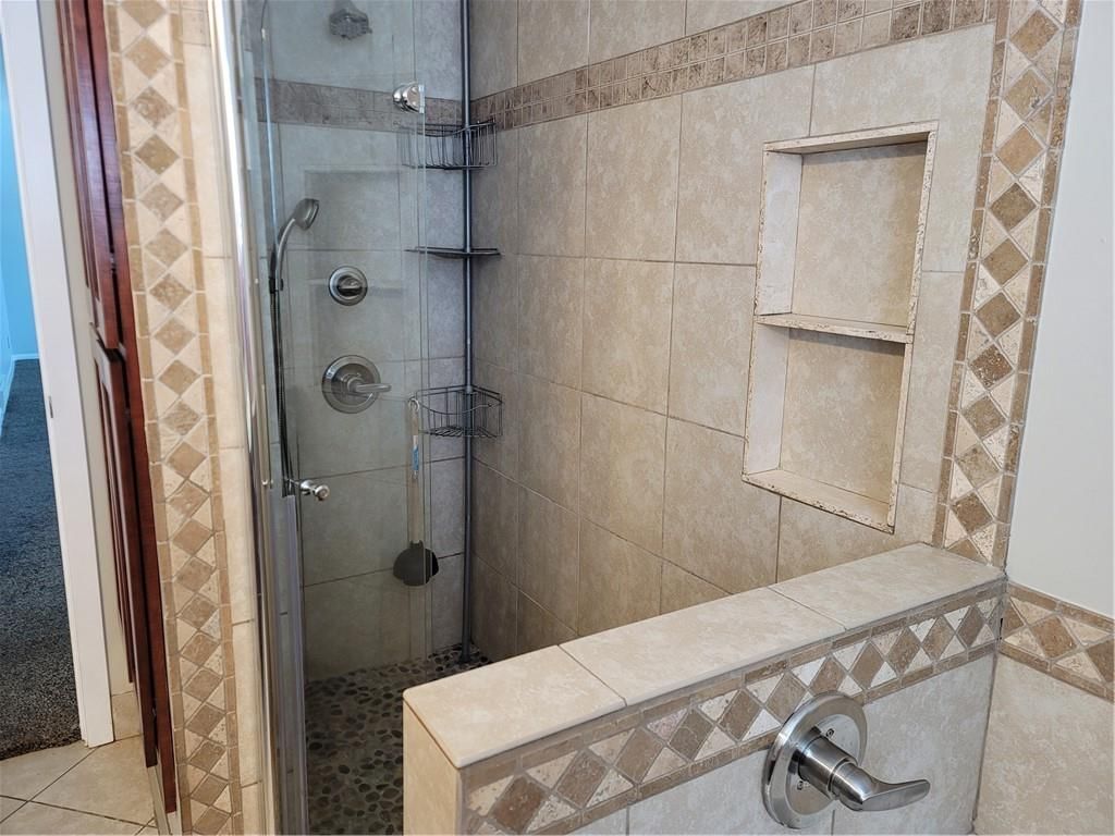 8242 Spring Valley Road — photo 15