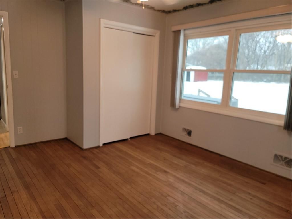 8242 Spring Valley Road — photo 17