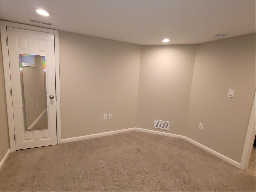 8242 Spring Valley Road — photo 29
