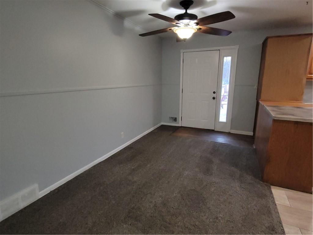 8242 Spring Valley Road — photo 4
