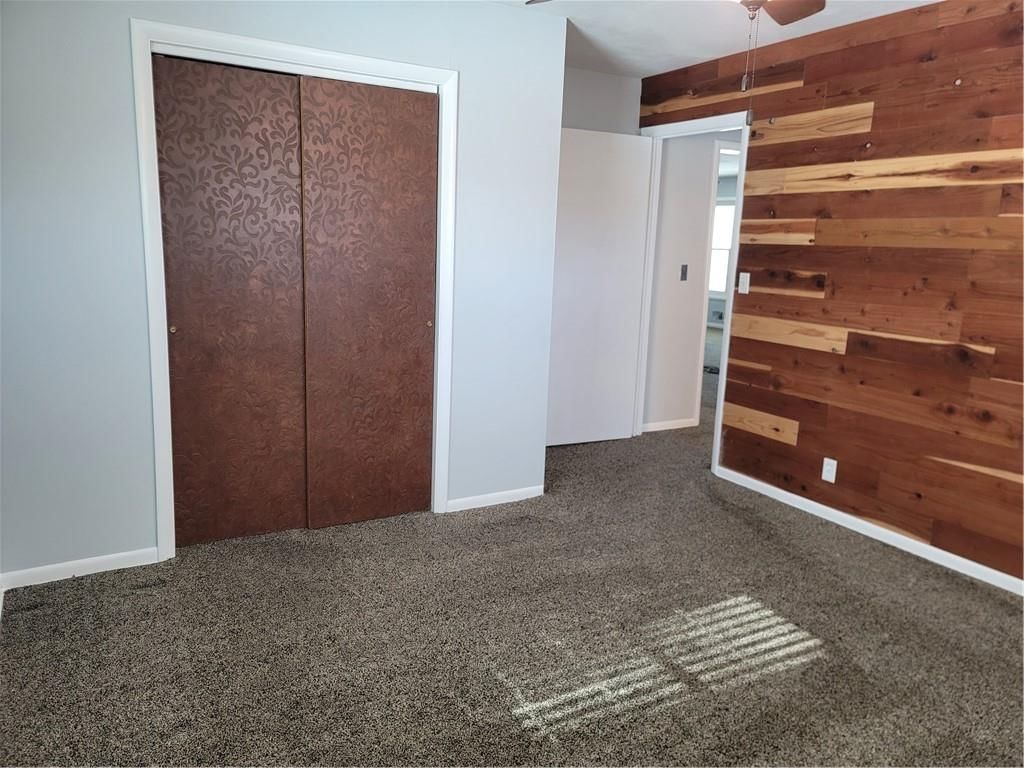 8242 Spring Valley Road — photo 9
