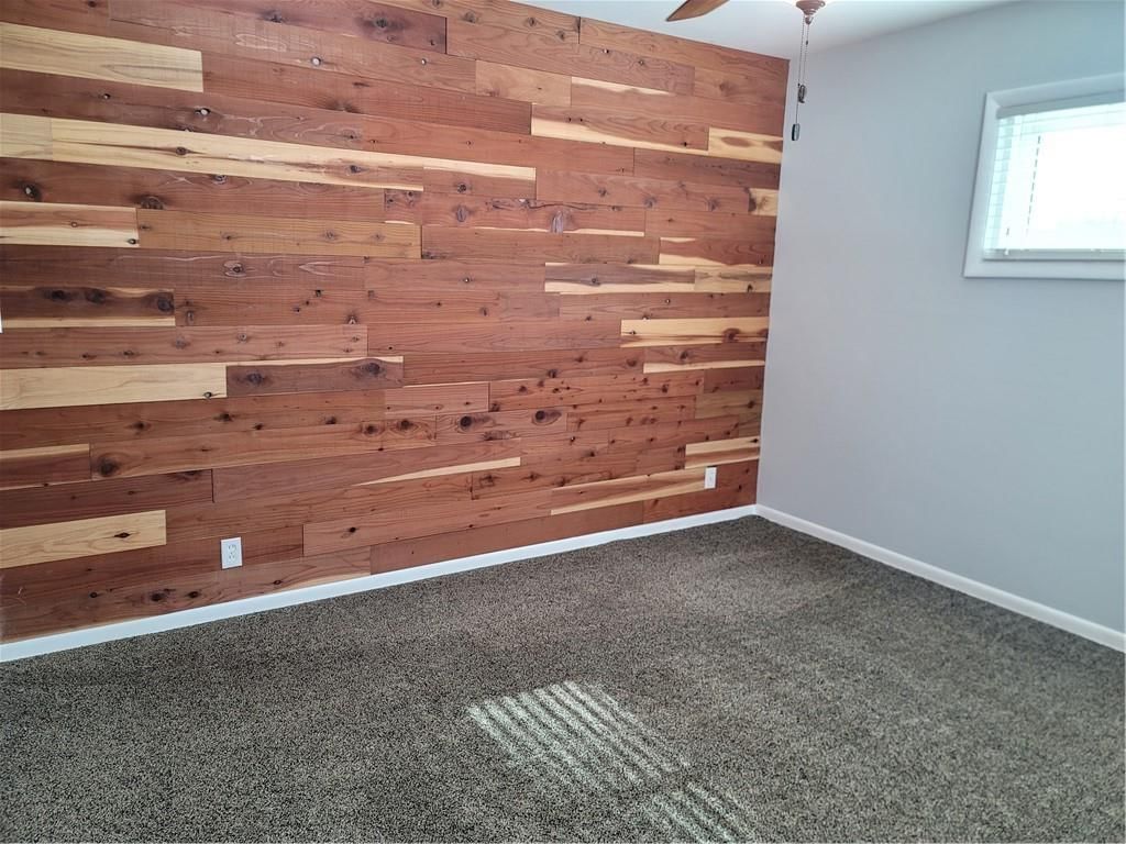 8242 Spring Valley Road — photo 10