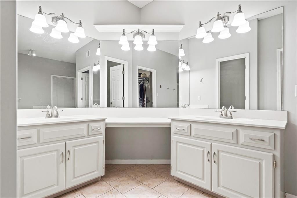 13930 S Brougham Drive — photo 32