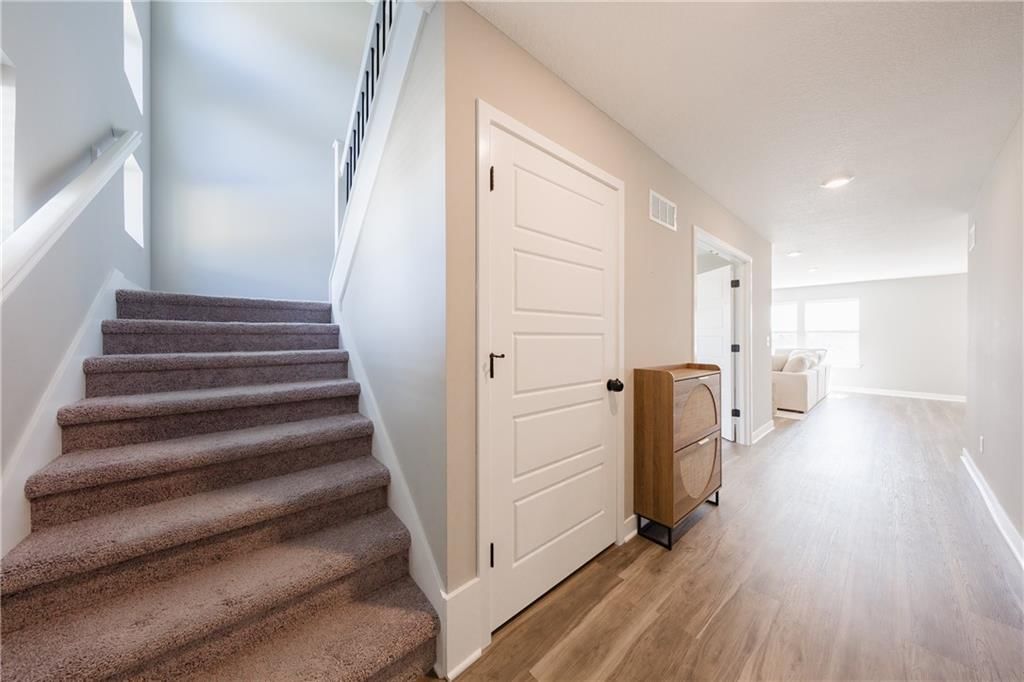 19009 W 188th Terrace — photo 32