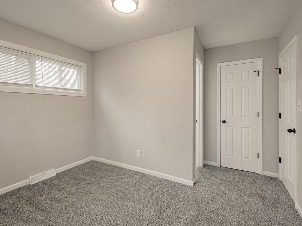 8709 E 114th Street — photo 16