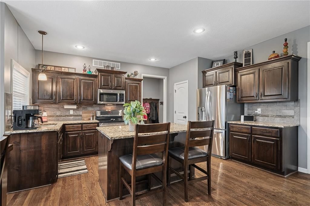 2617 W Loula Street — photo 16
