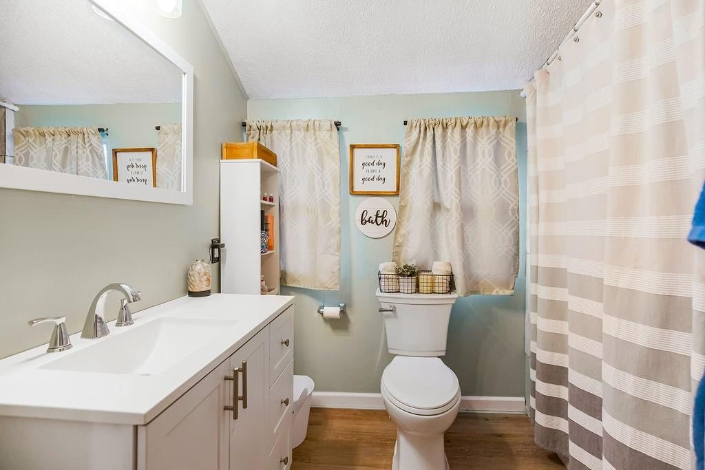 700 Green Street — photo 12