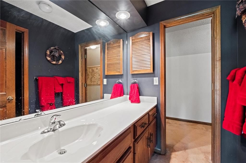 2511 Princeton Boulevard — photo 38