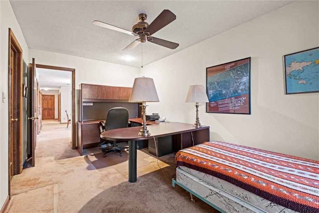 2511 Princeton Boulevard — photo 41