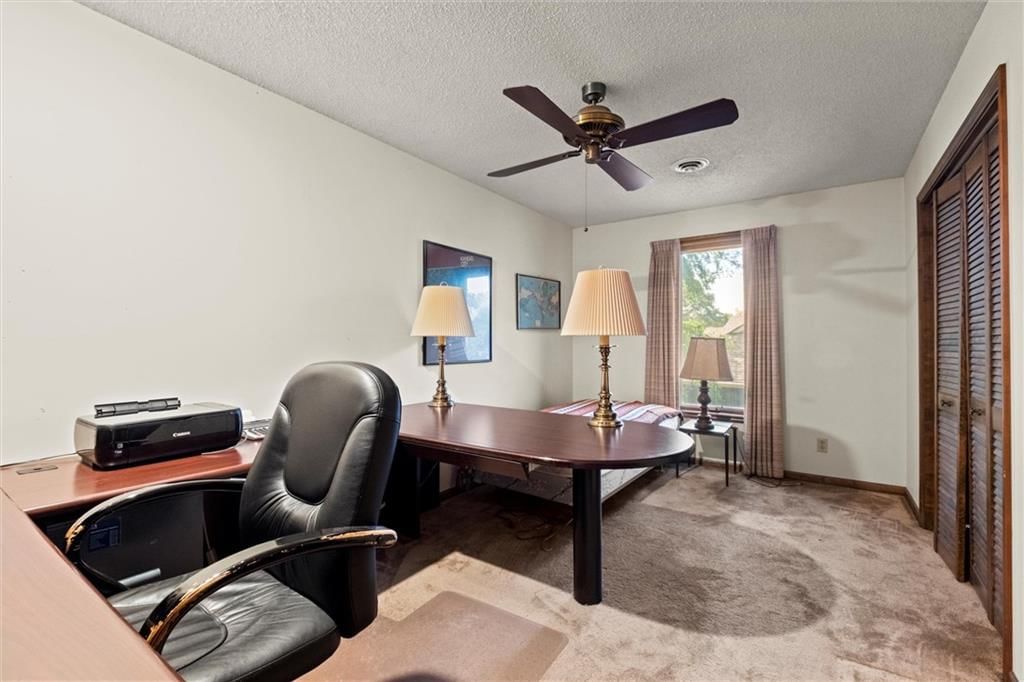 2511 Princeton Boulevard — photo 42