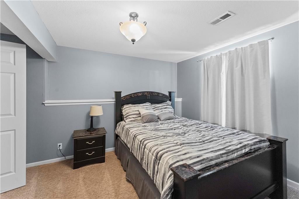 12124 Pine Valley Drive — photo 17