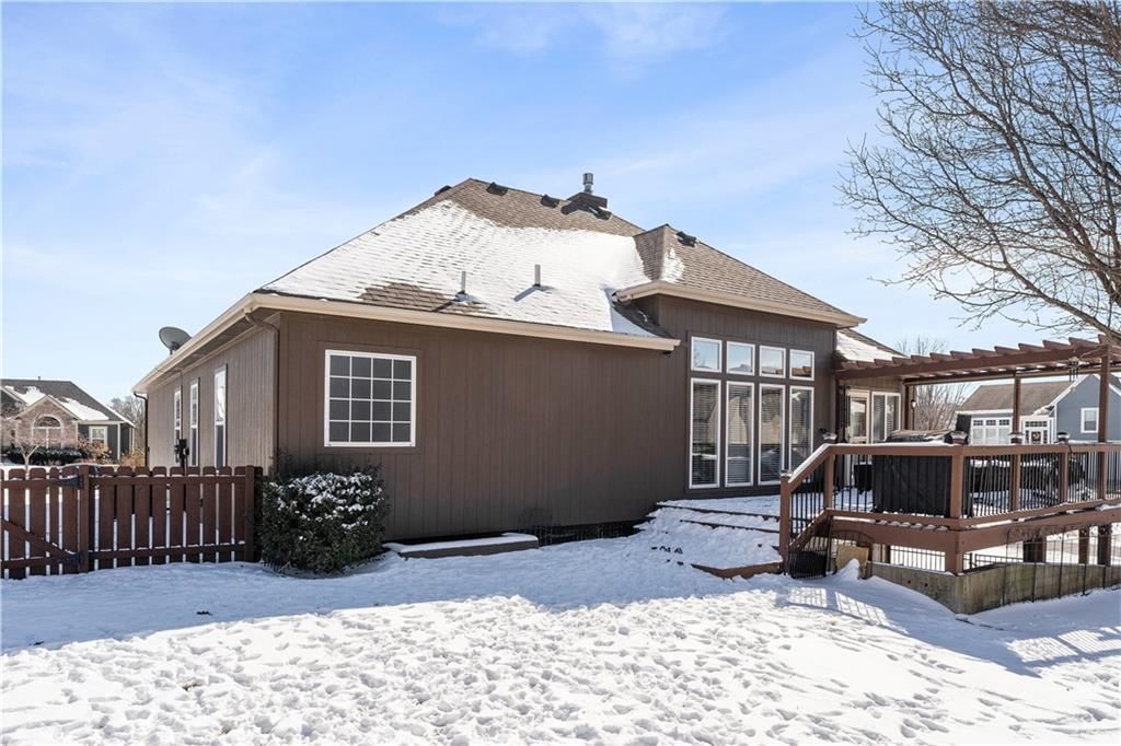 12124 Pine Valley Drive — photo 25