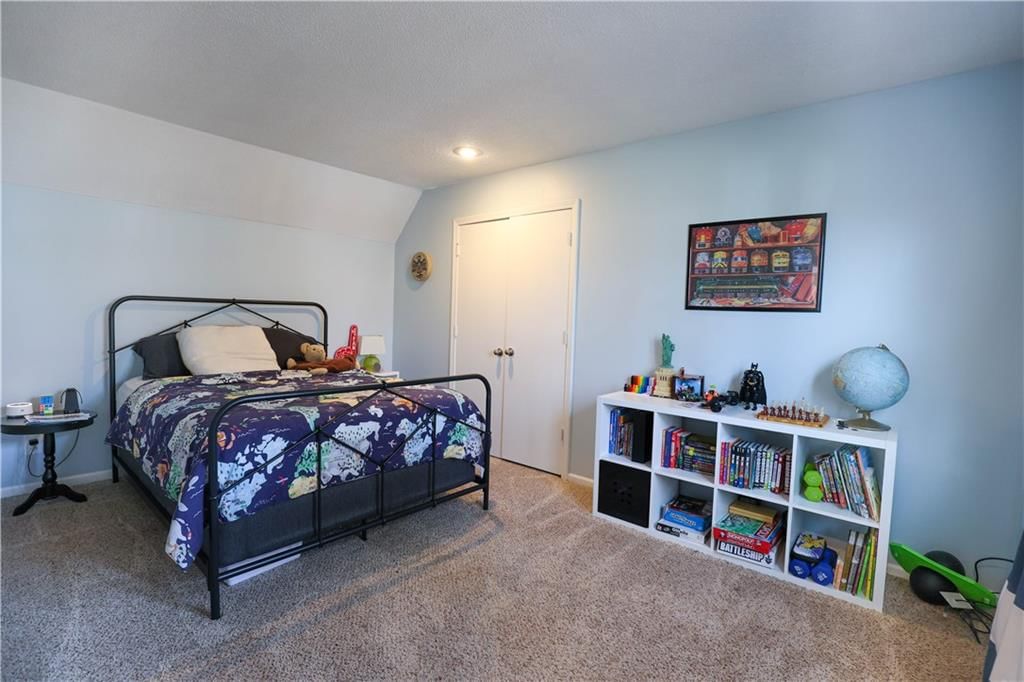 2000 E Jamestown Drive — photo 16