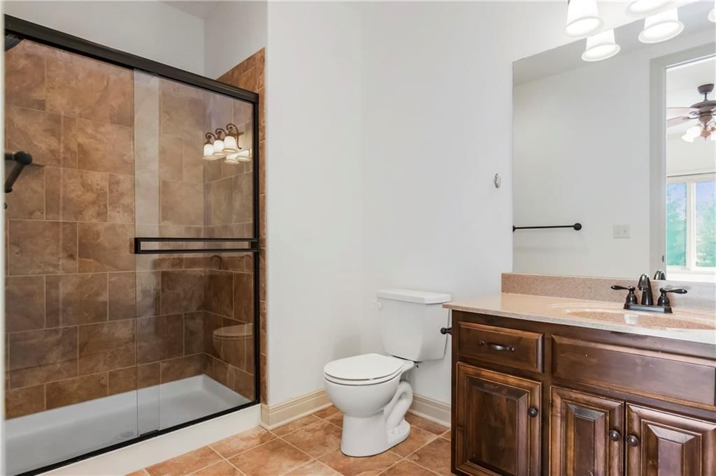 15921 King Street — photo 32