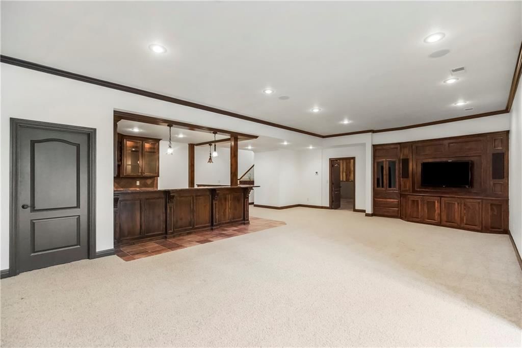 15921 King Street — photo 44