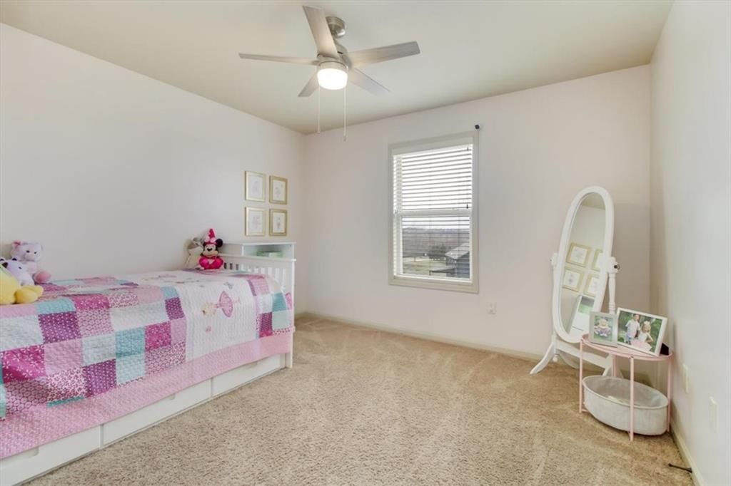 1418 Creekmor Drive — photo 13