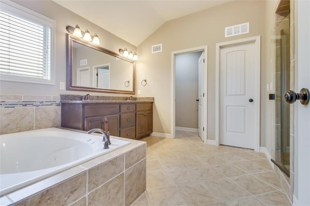 1418 Creekmor Drive — photo 20