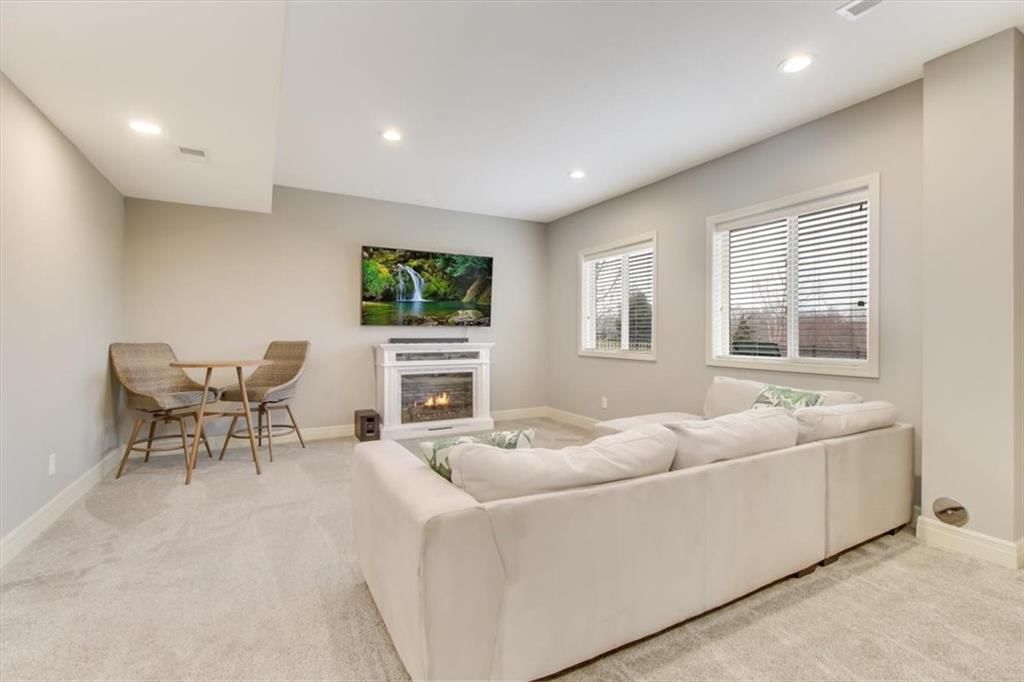 1418 Creekmor Drive — photo 23