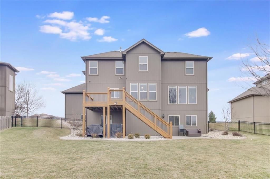 1418 Creekmor Drive — photo 28